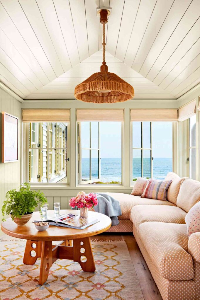Summer Decor – Light-Coastal & Relaxed
